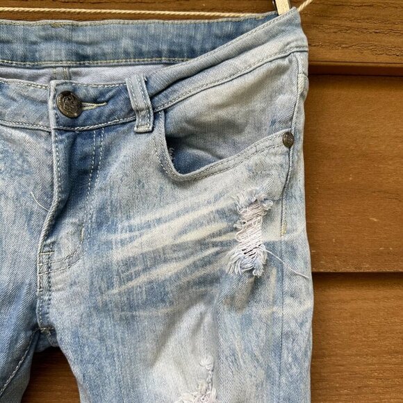Machine Low Rise Distressed Light Blue Jeans Size 9 - Picture 4 of 11